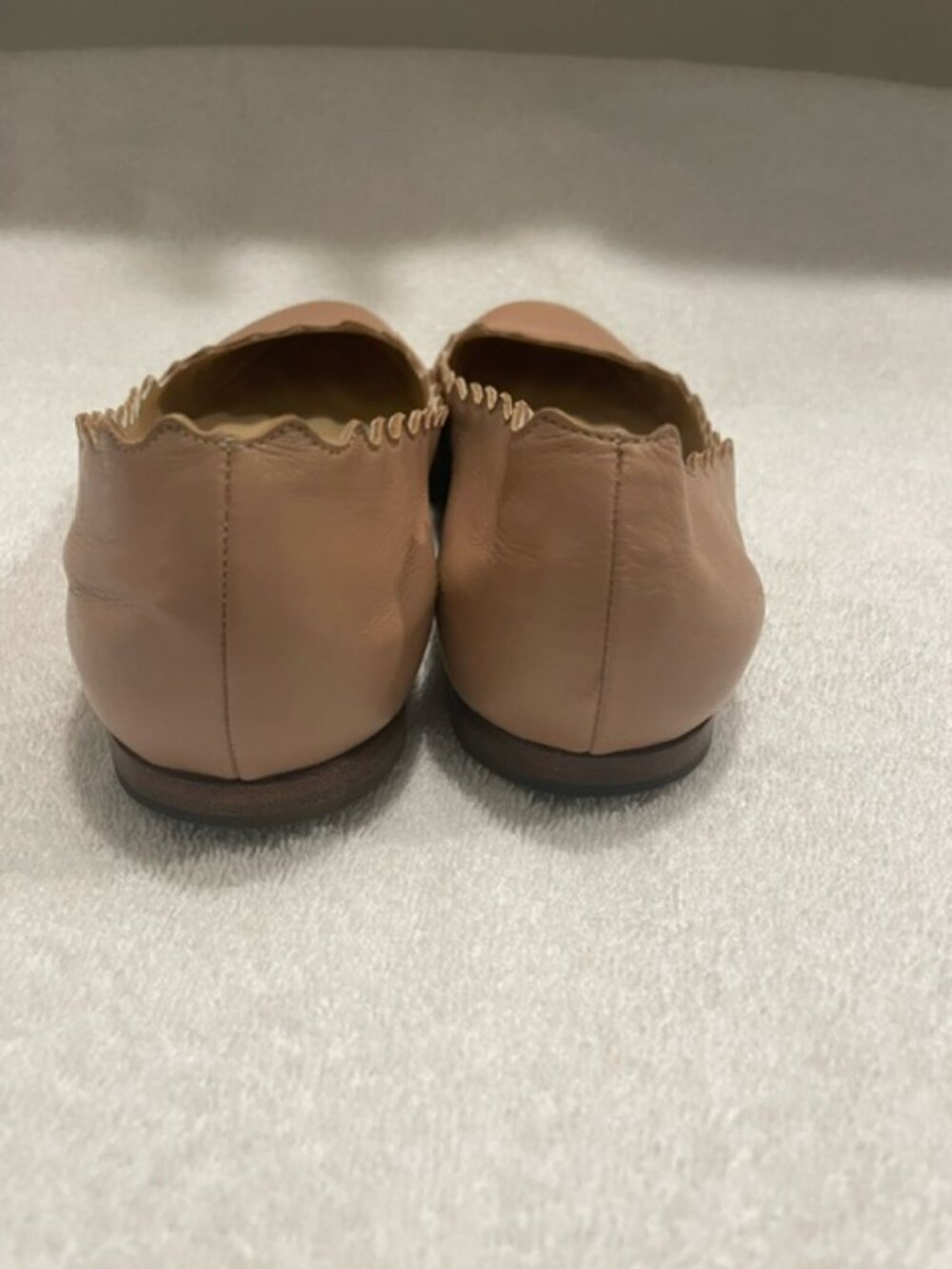 Chloe Lauren Scalloped Leather Ballerina Flats Tan Cream Womens 37.5 US 7.5 - Picture 6 of 7